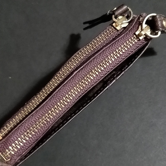 * Juicy Couture Leather Coin Purse - Picture 3 of 5